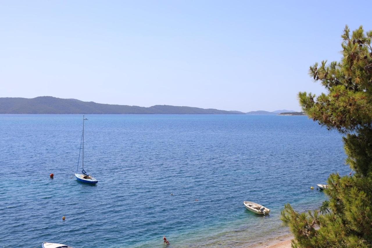 Family Friendly Seaside Apartments Brodarica, Sibenik - 15270 Esterno foto