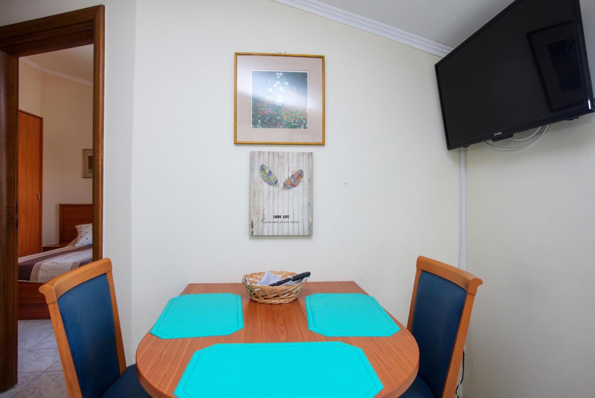 Family Friendly Seaside Apartments Brodarica, Sibenik - 15270 Camera foto